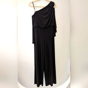 Adriana Papell  Jumpsuit one shoulder Size M black, cape on back
